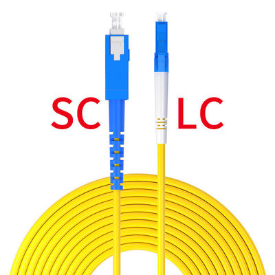 comprare Customized PVC/LSZH Fiber Optic Cable Patch with SC/FC/LC/ST Connector Type by HXCOWO fabbricazione online