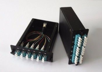 comprare Pannello patch in fibra nera Pannello patch in fibra ottica con modulo MTP MPO a 24 porte fabbricazione online