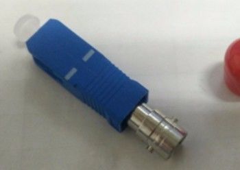 Ibrido SC/UPC ad attenuatore ST/UPC La soluzione definitiva per le connessioni in fibra ottica